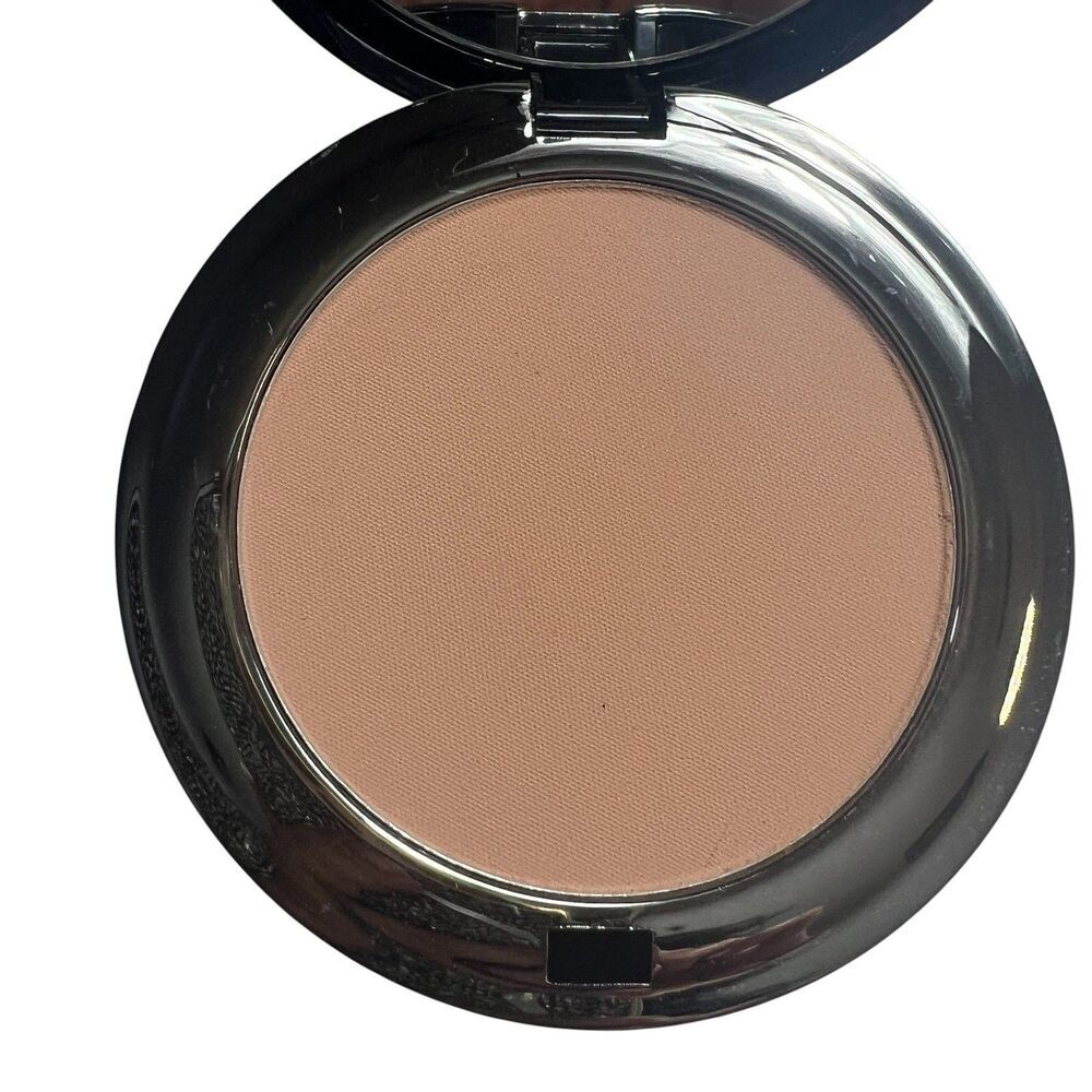 Amuse Professional Silk Pressed Powder Med.Plus Medium 0.37oz KL228-5 New